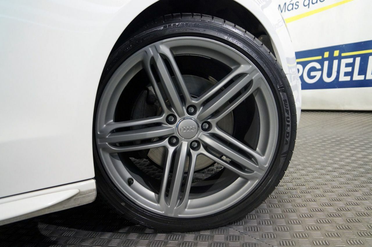 Foto Audi A5 40