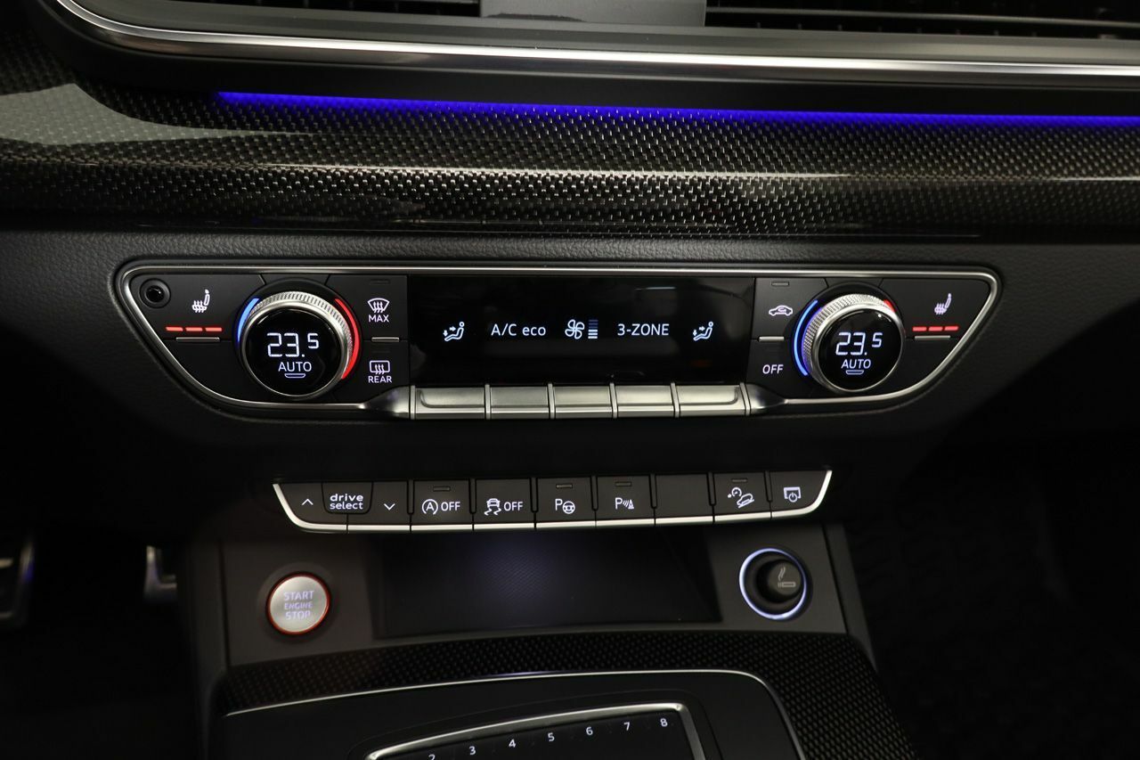 Foto Audi SQ5 19