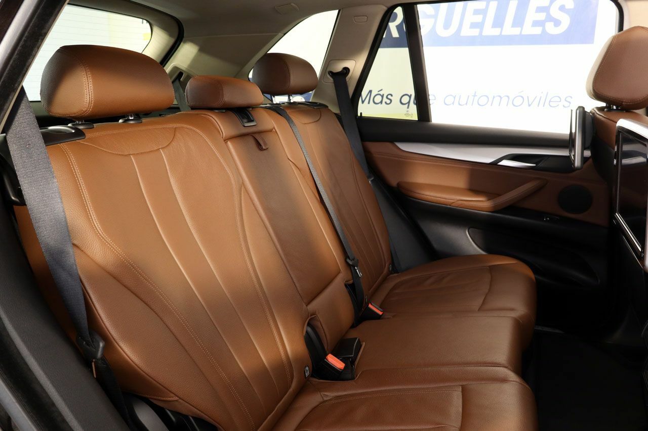 Foto BMW X5 7
