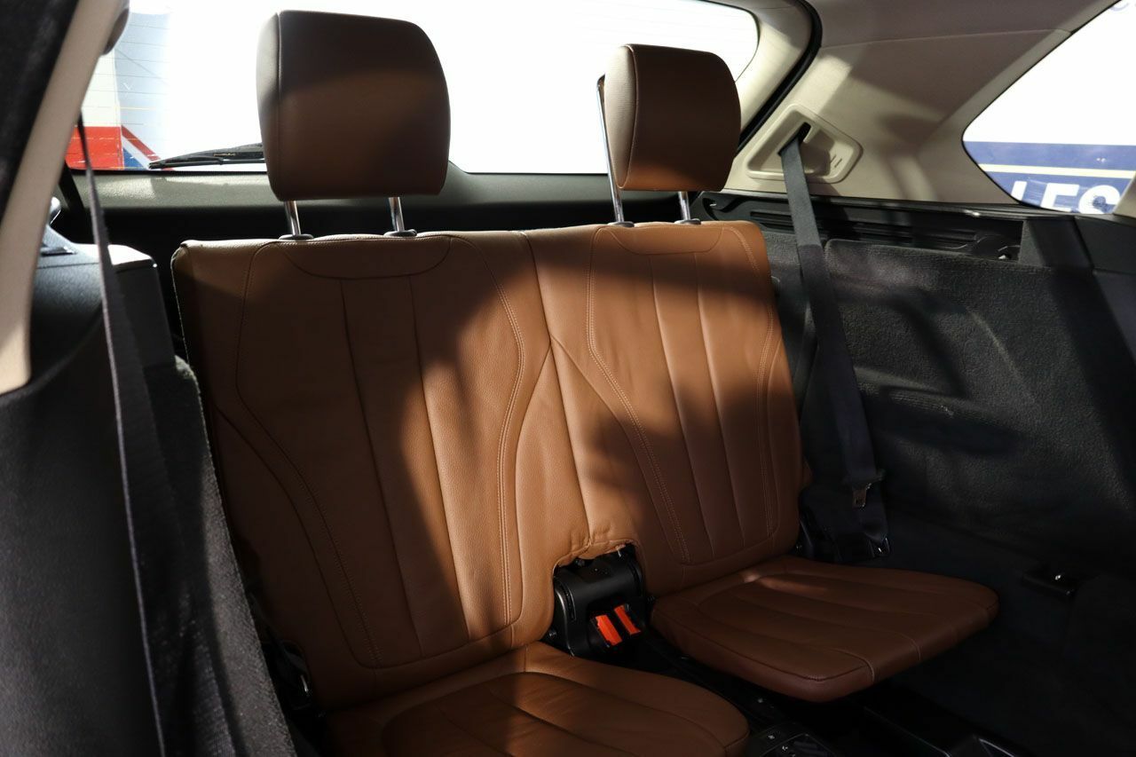 Foto BMW X5 8