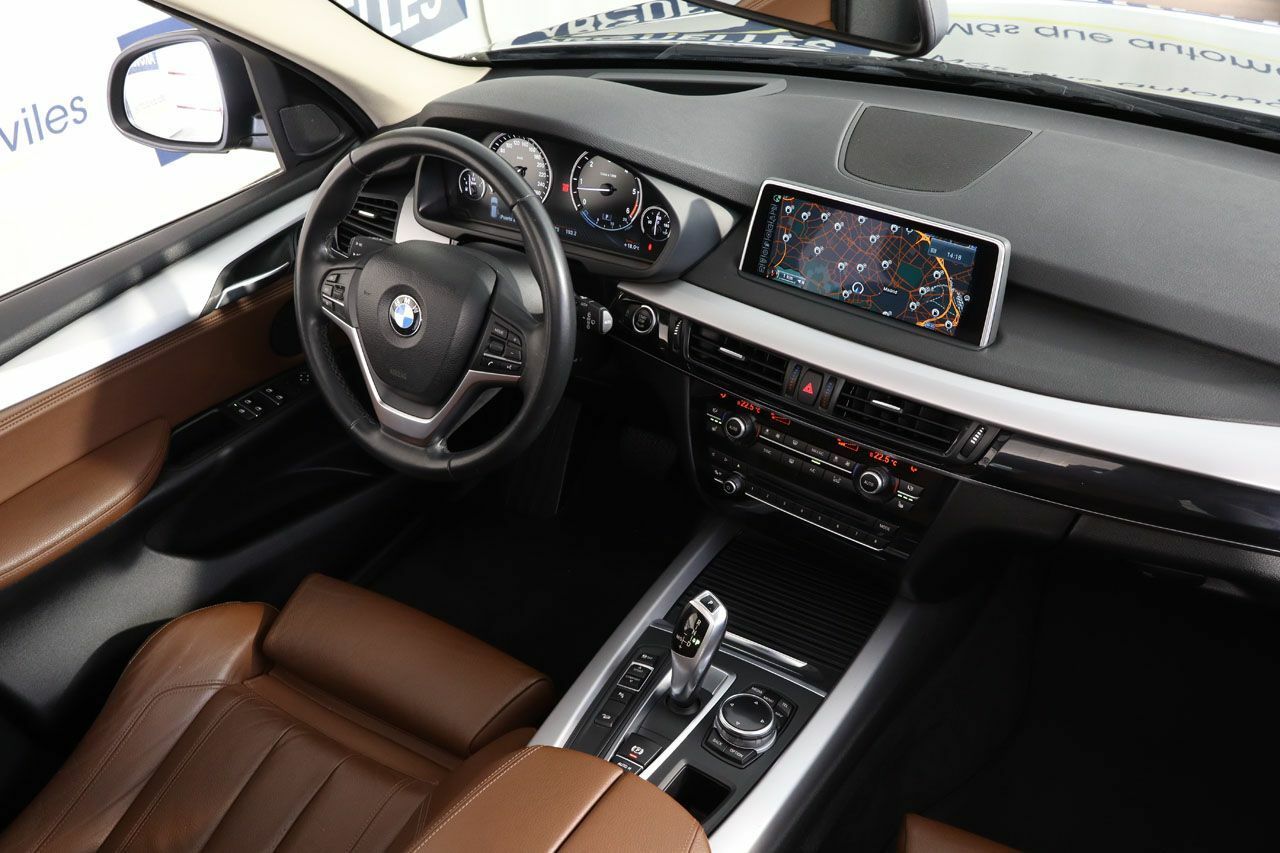 Foto BMW X5 10