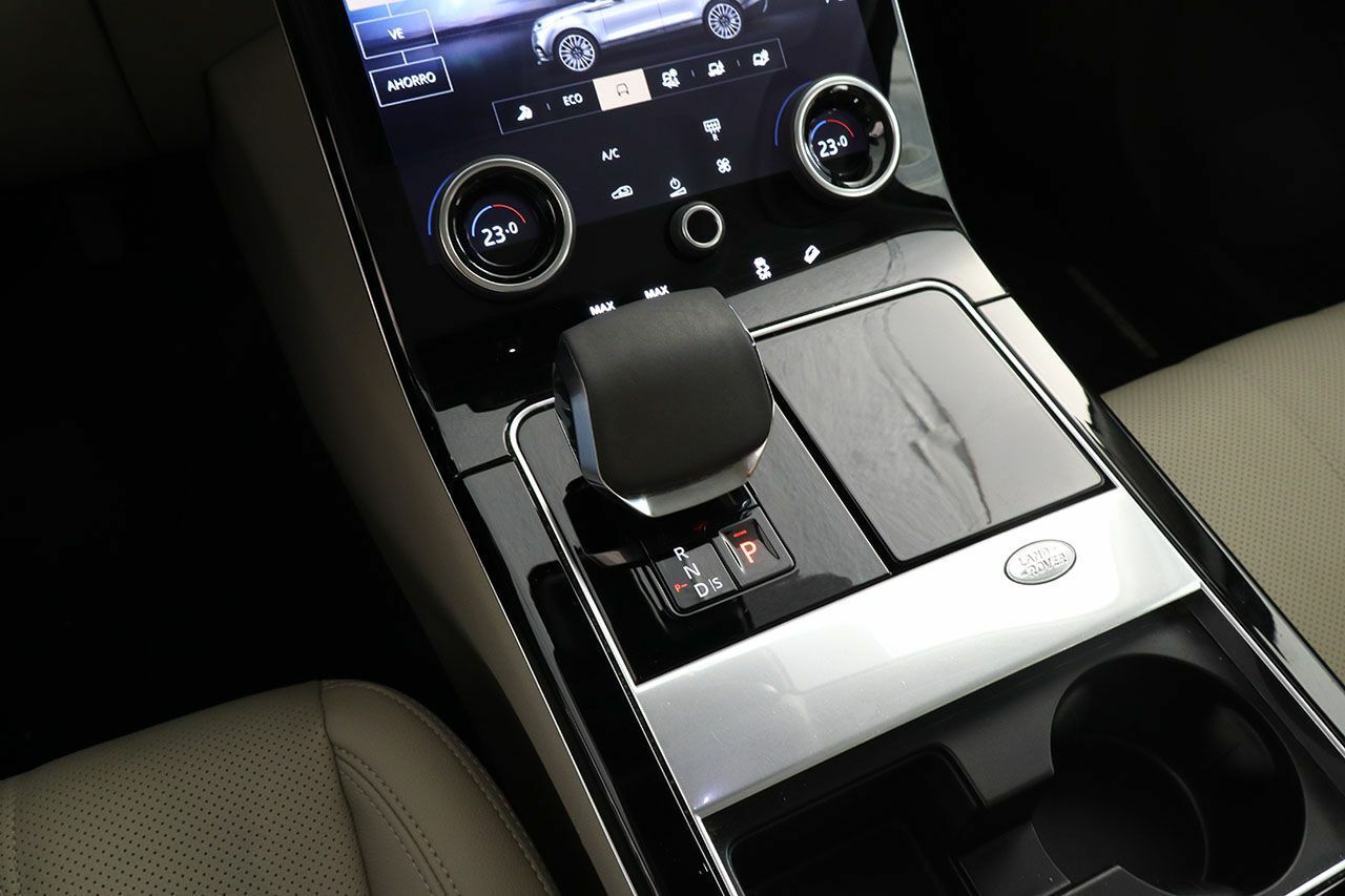 Foto Land-Rover Range Rover Velar 19