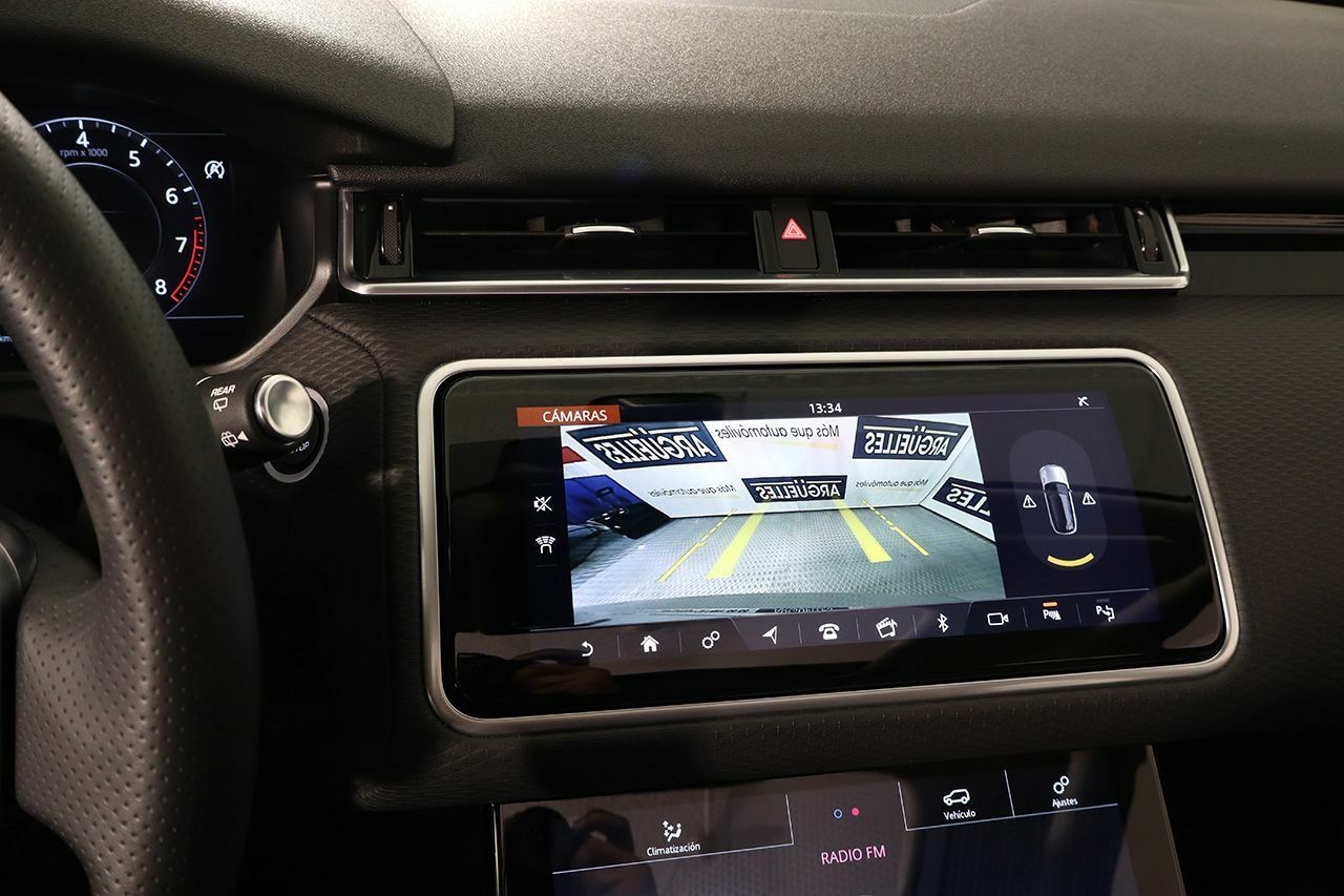 Foto Land-Rover Range Rover Velar 13
