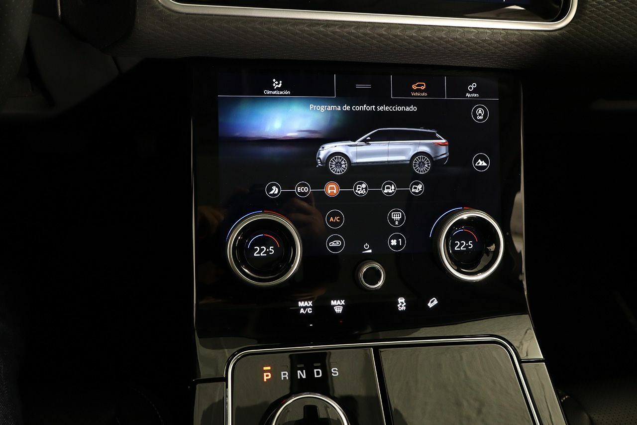 Foto Land-Rover Range Rover Velar 16