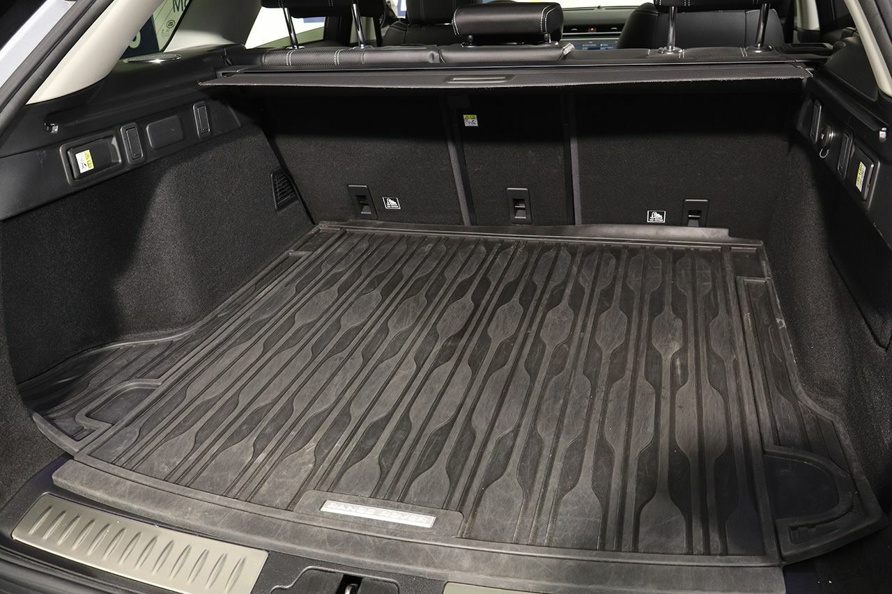 Foto Land-Rover Range Rover Velar 29