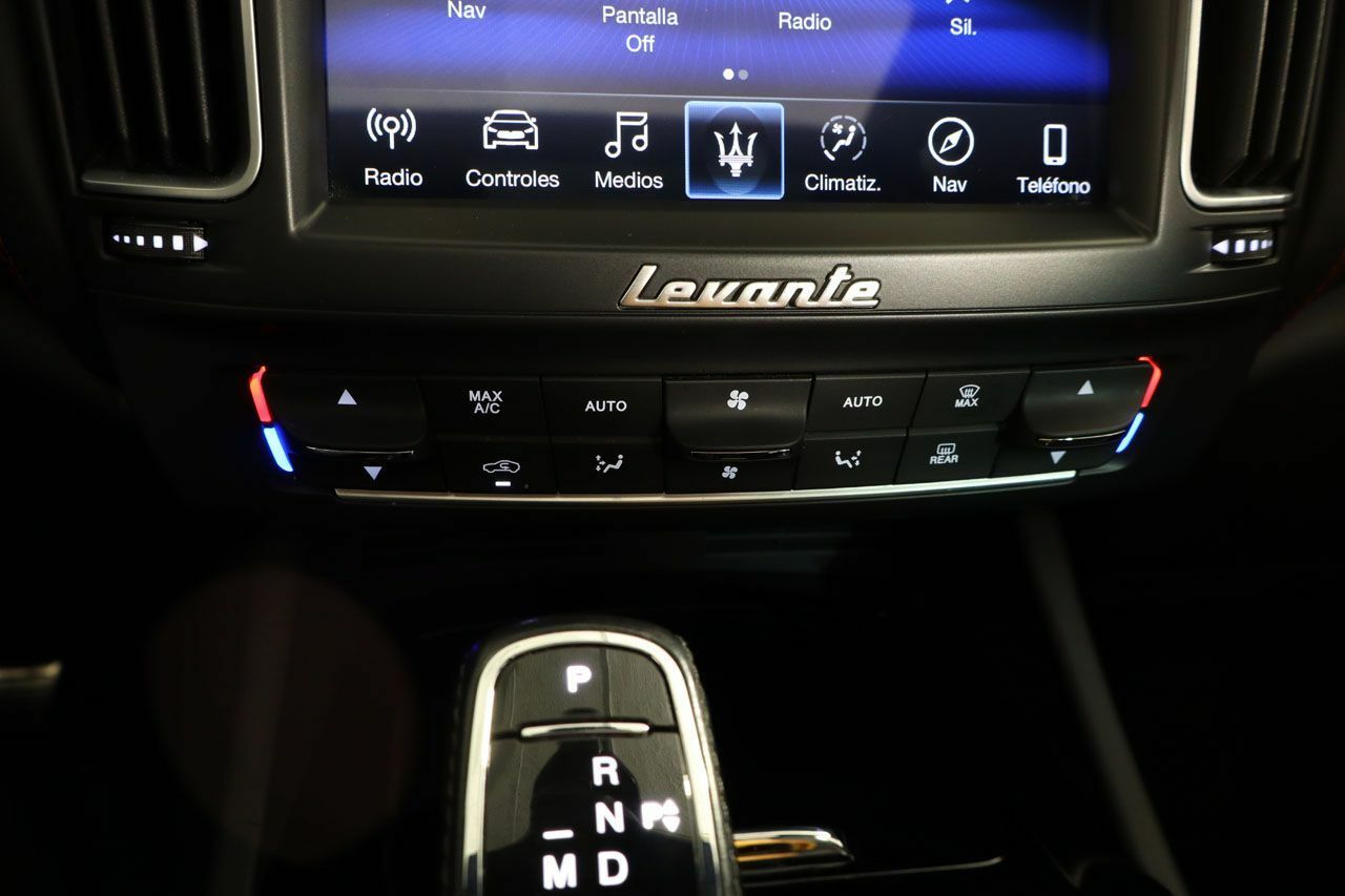 Foto Maserati Levante 20