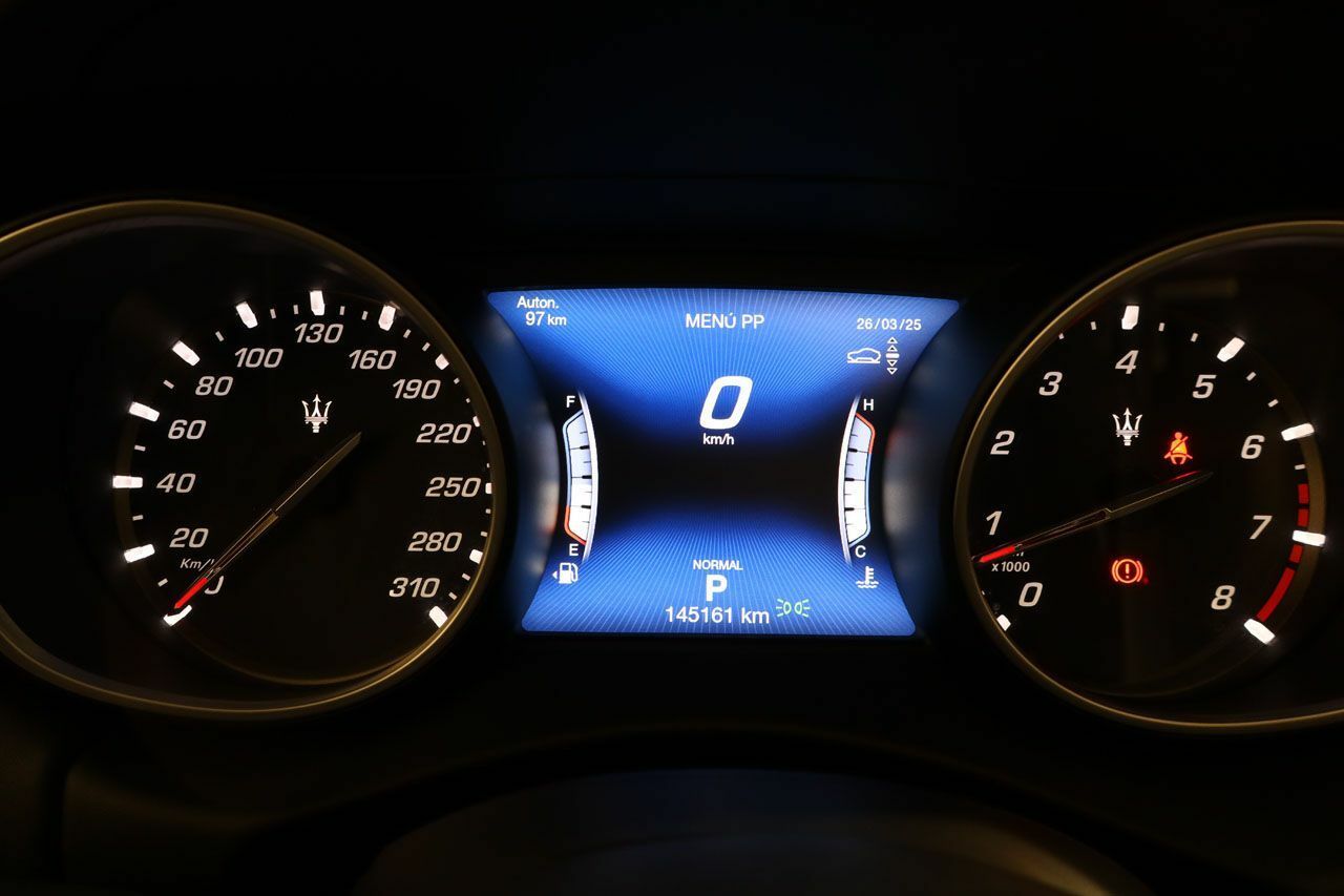 Foto Maserati Levante 28