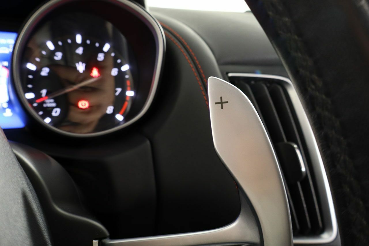 Foto Maserati Levante 35