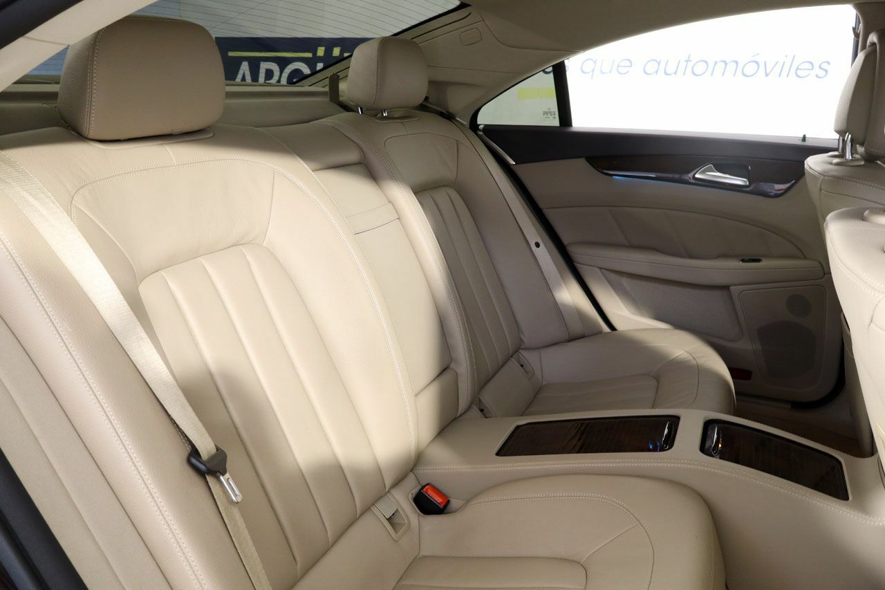 Foto Mercedes-Benz Clase CLS 8