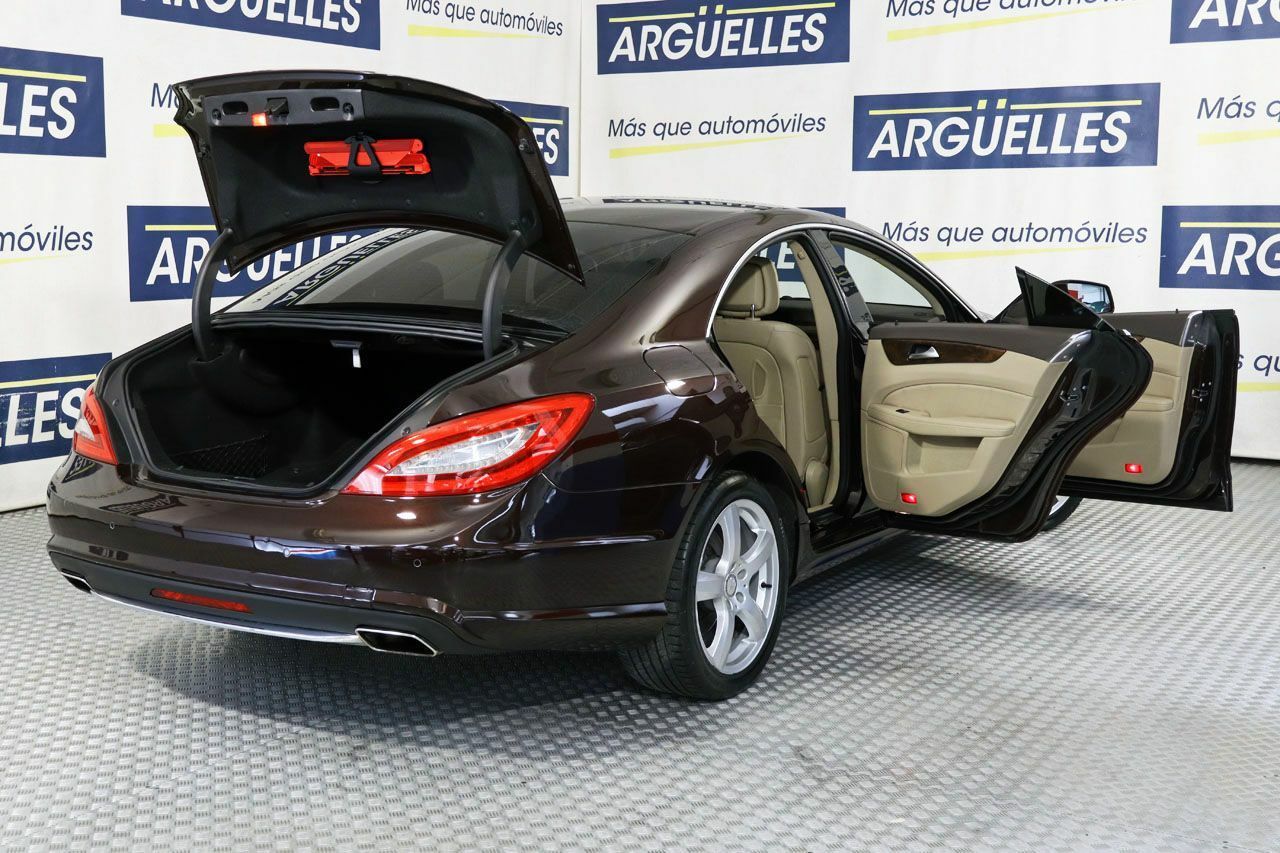 Foto Mercedes-Benz Clase CLS 27