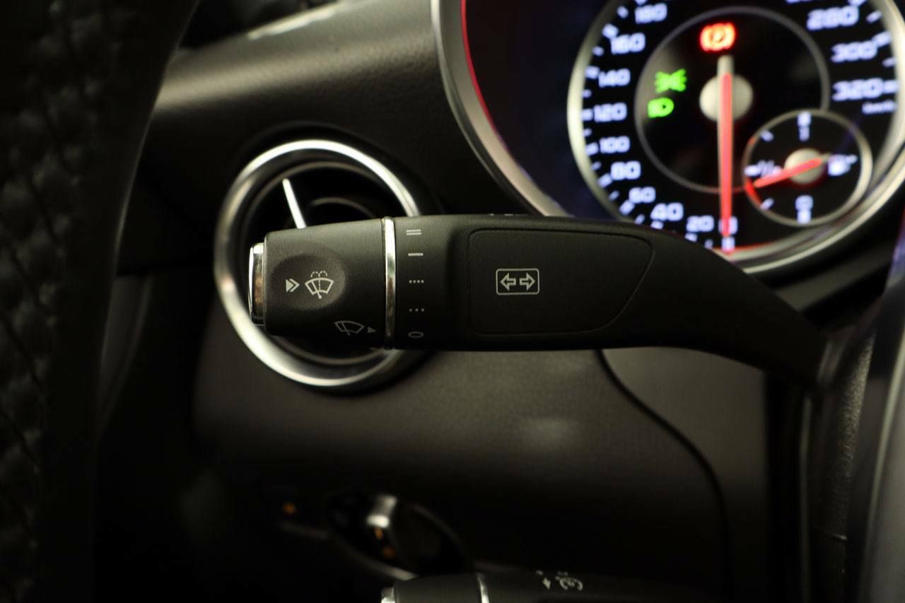 Foto Mercedes-Benz Clase SLK 37