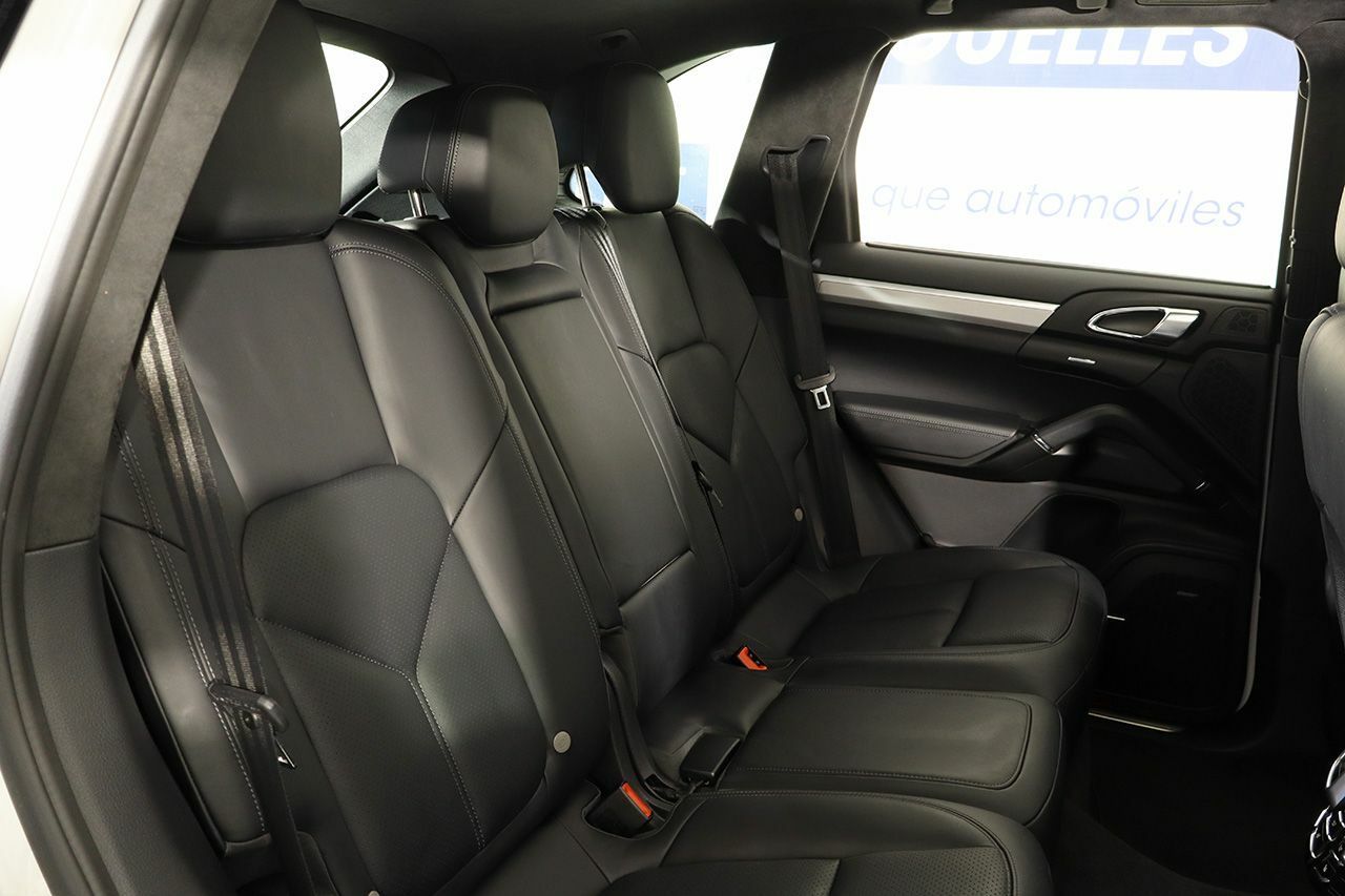 Foto Porsche Cayenne 30