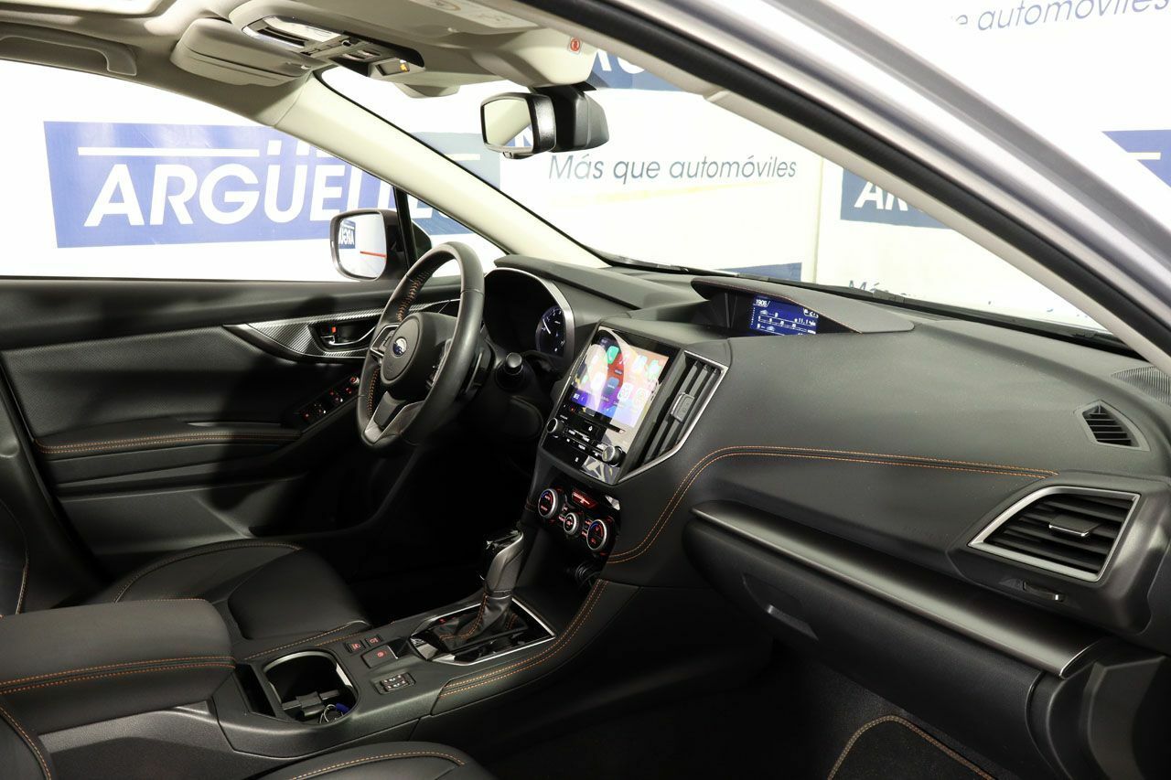 Foto Subaru XV 38