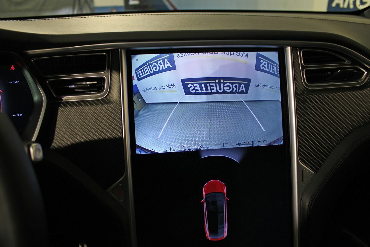 Foto Tesla Model X 11