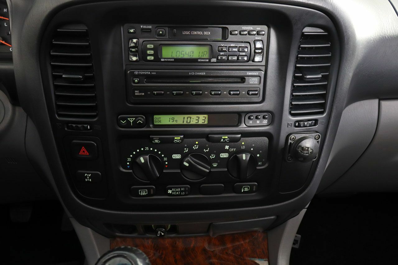 Foto Toyota Land Cruiser 13