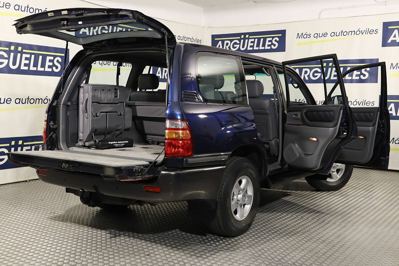 Foto Toyota Land Cruiser 28