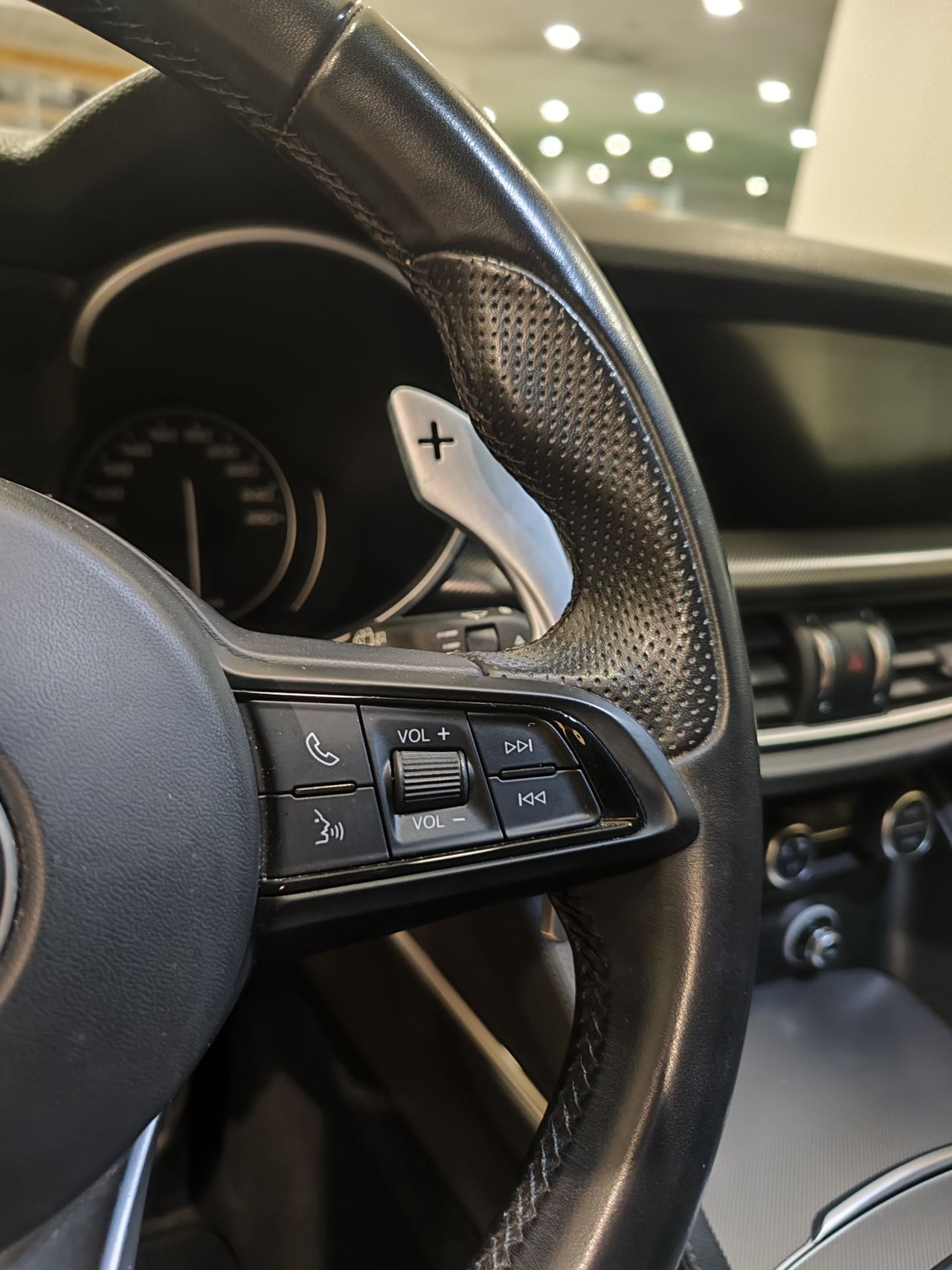 Foto Alfa Romeo Stelvio 11