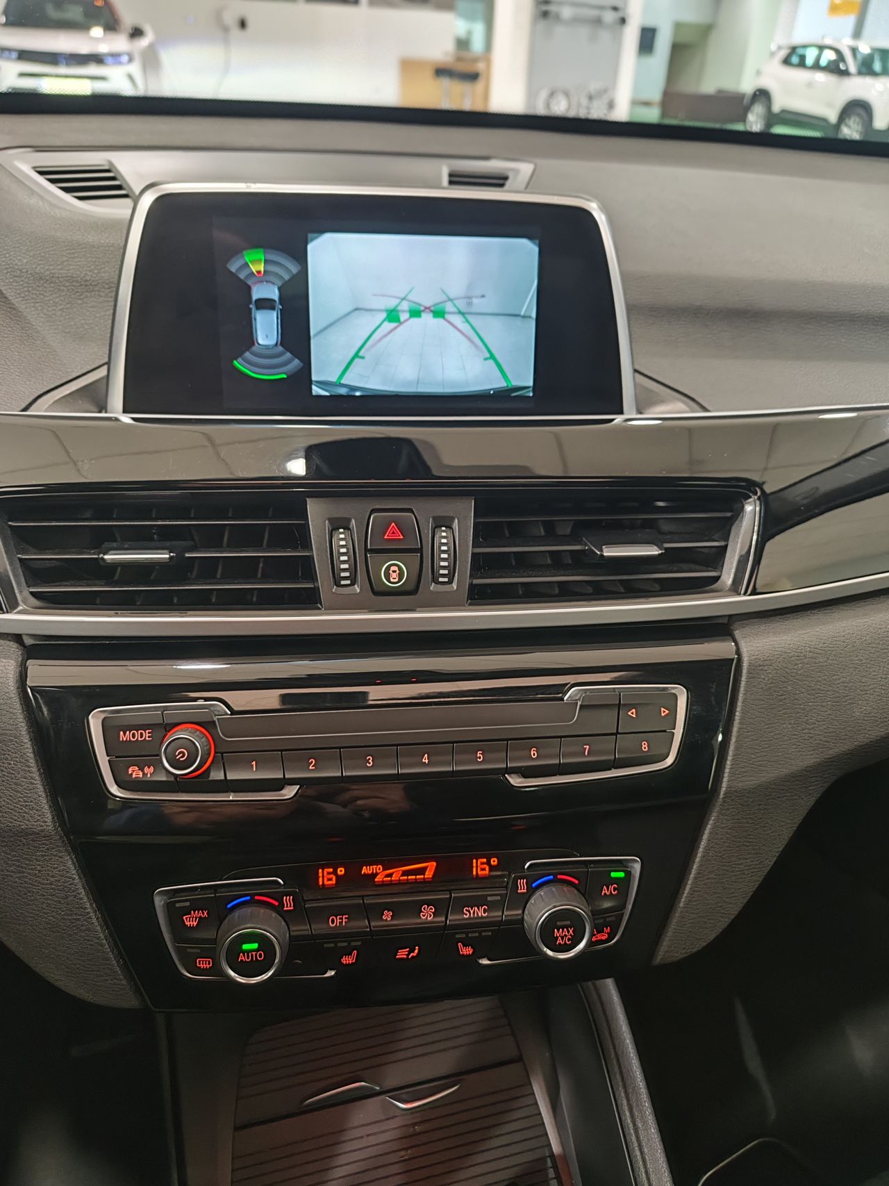 Foto BMW X1 18