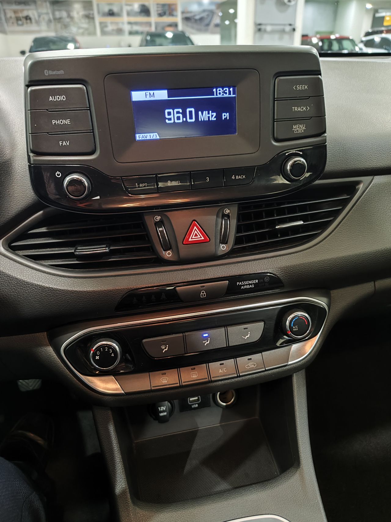 Foto Hyundai i30 13