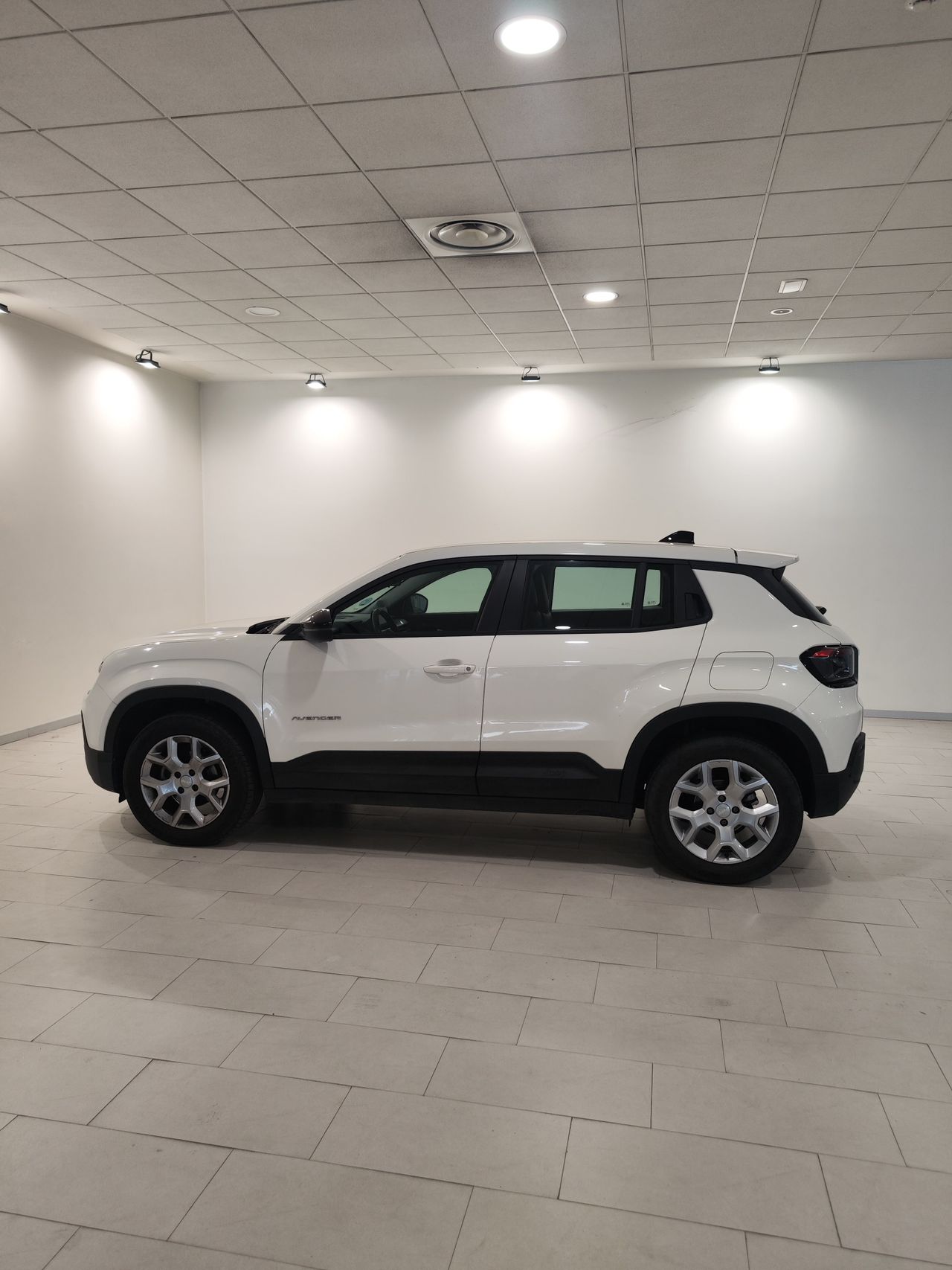 Foto Jeep Avenger 4