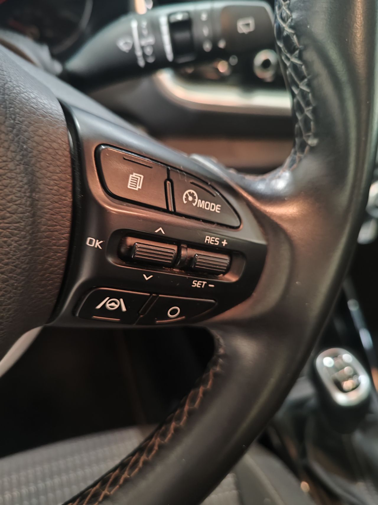 Foto Kia Stonic 11