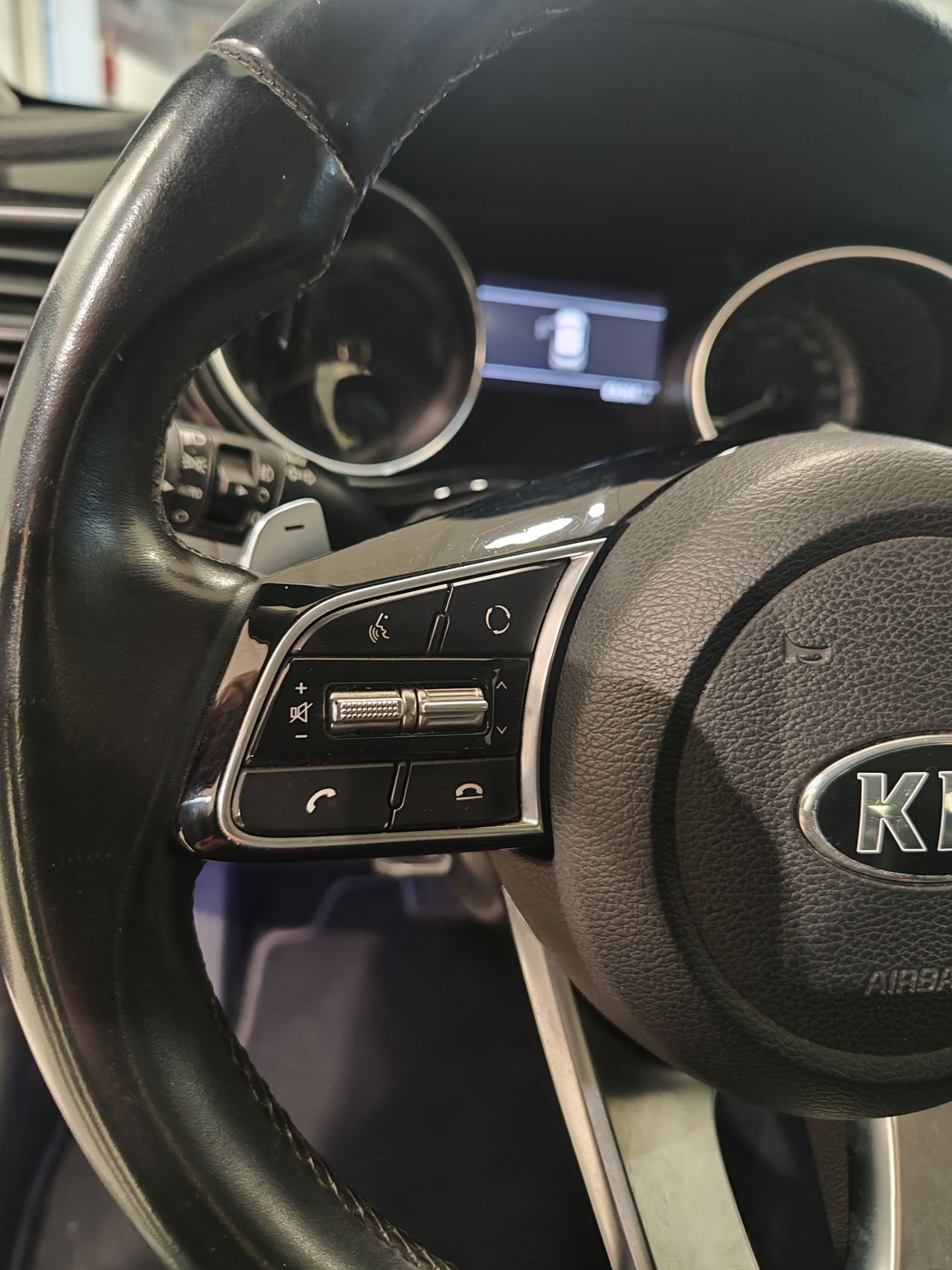 Foto Kia XCeed 16