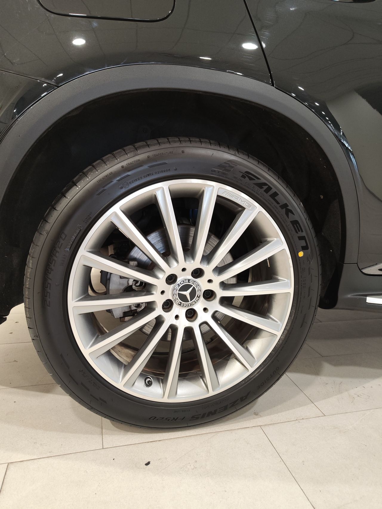 Foto Mercedes-Benz Clase GLC 23