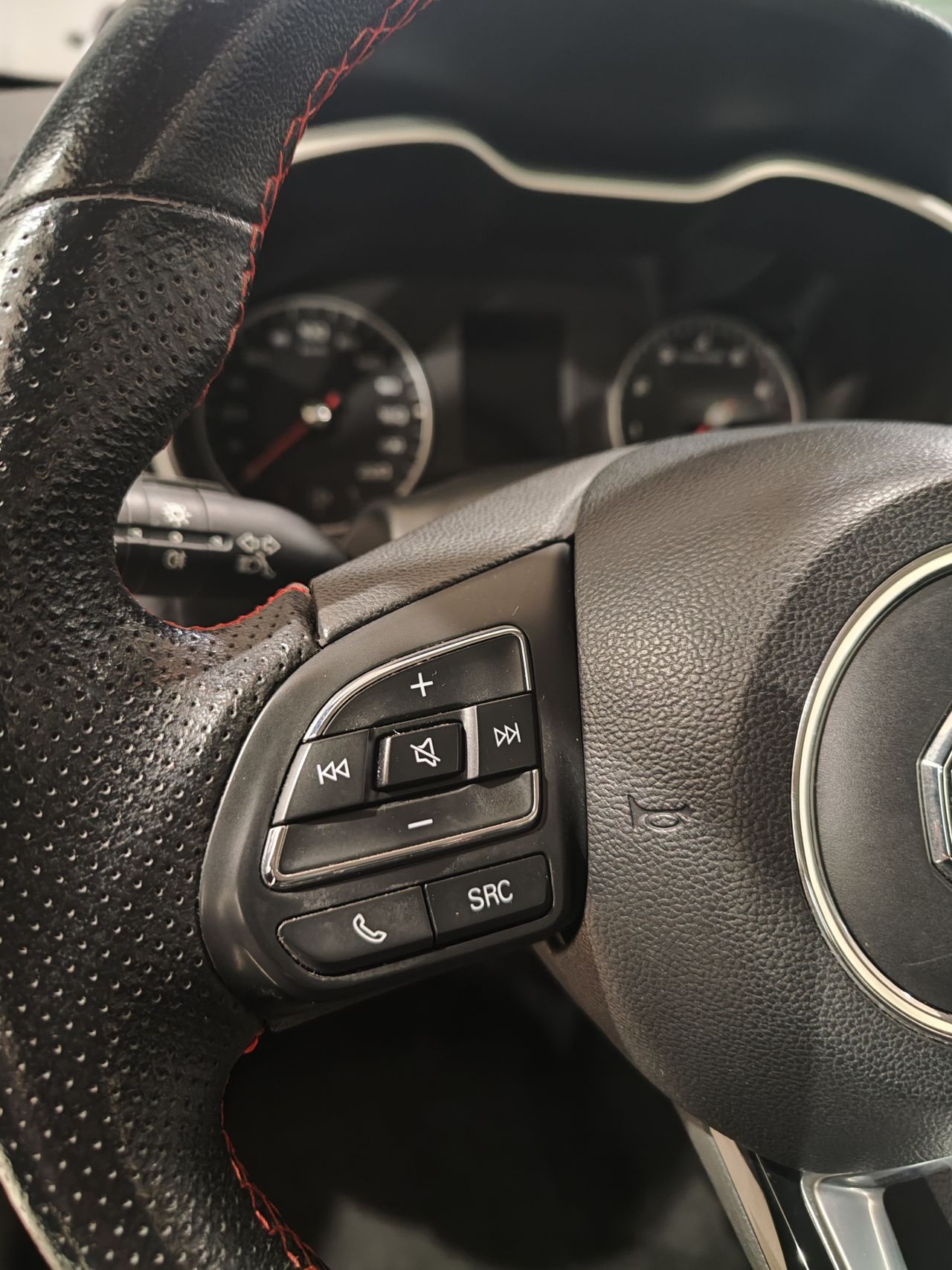 Foto MG ZS 10