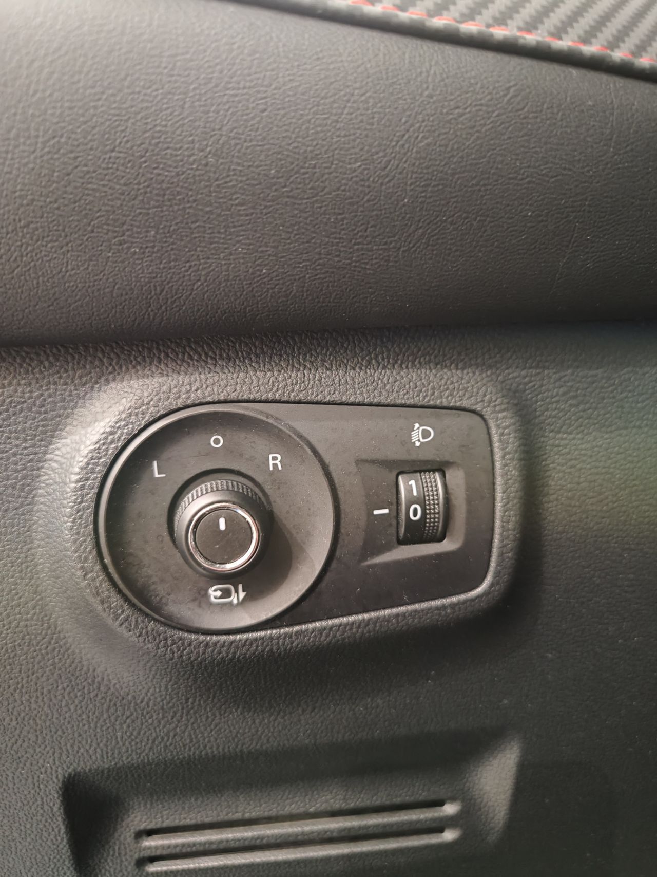 Foto MG ZS 12