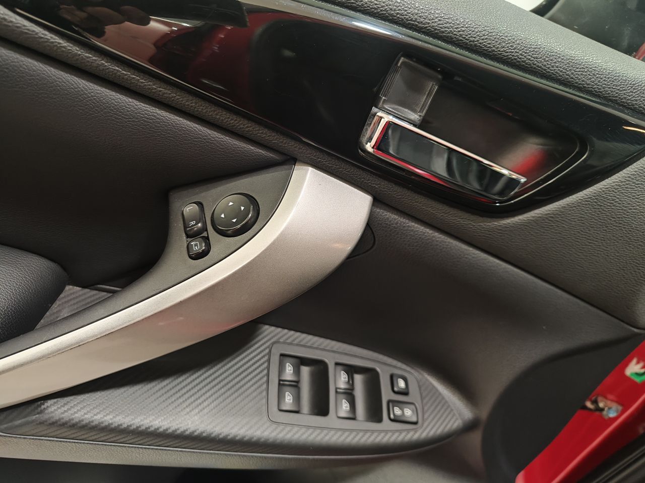 Foto Mitsubishi Eclipse Cross 10
