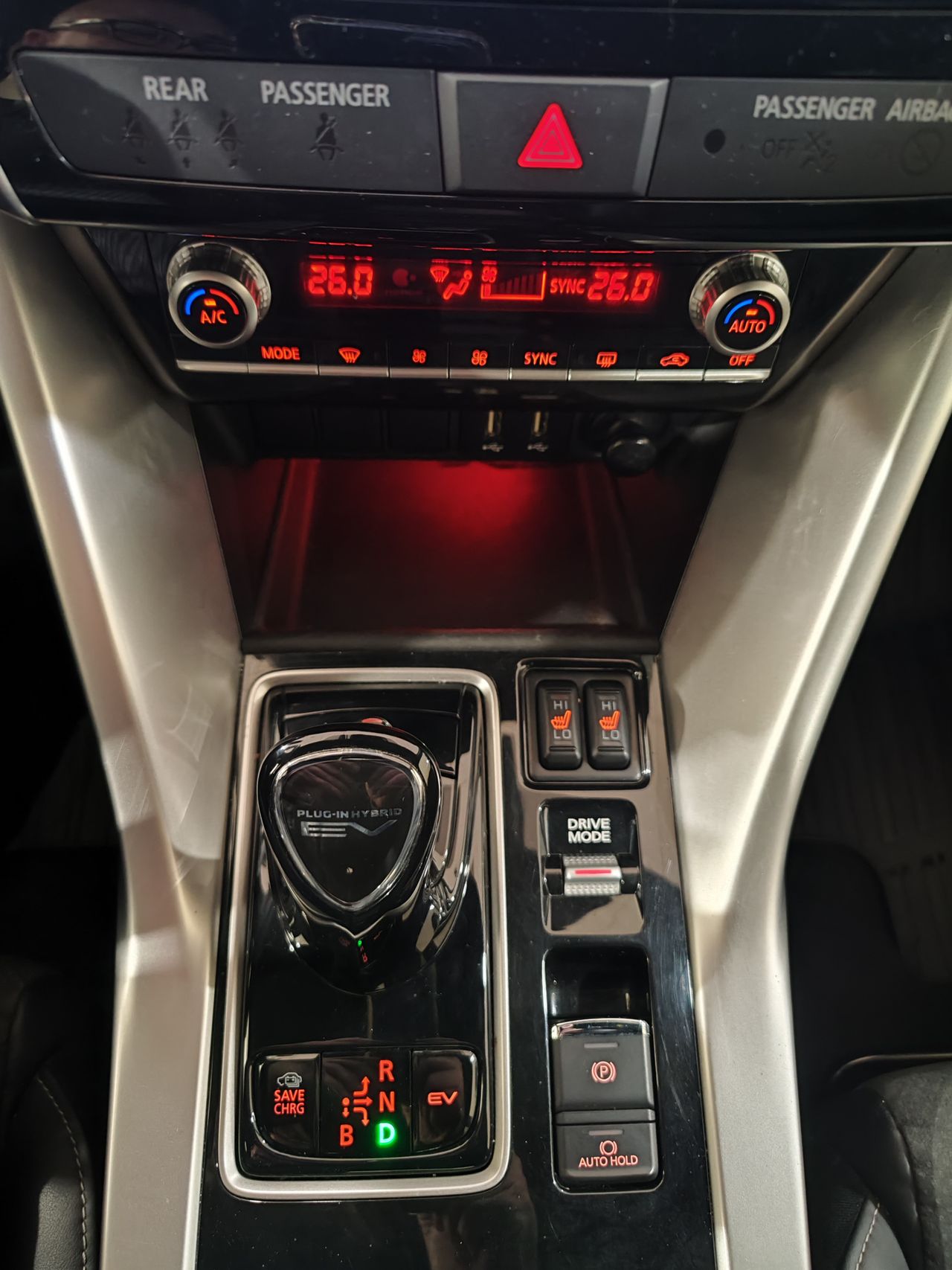 Foto Mitsubishi Eclipse Cross 17