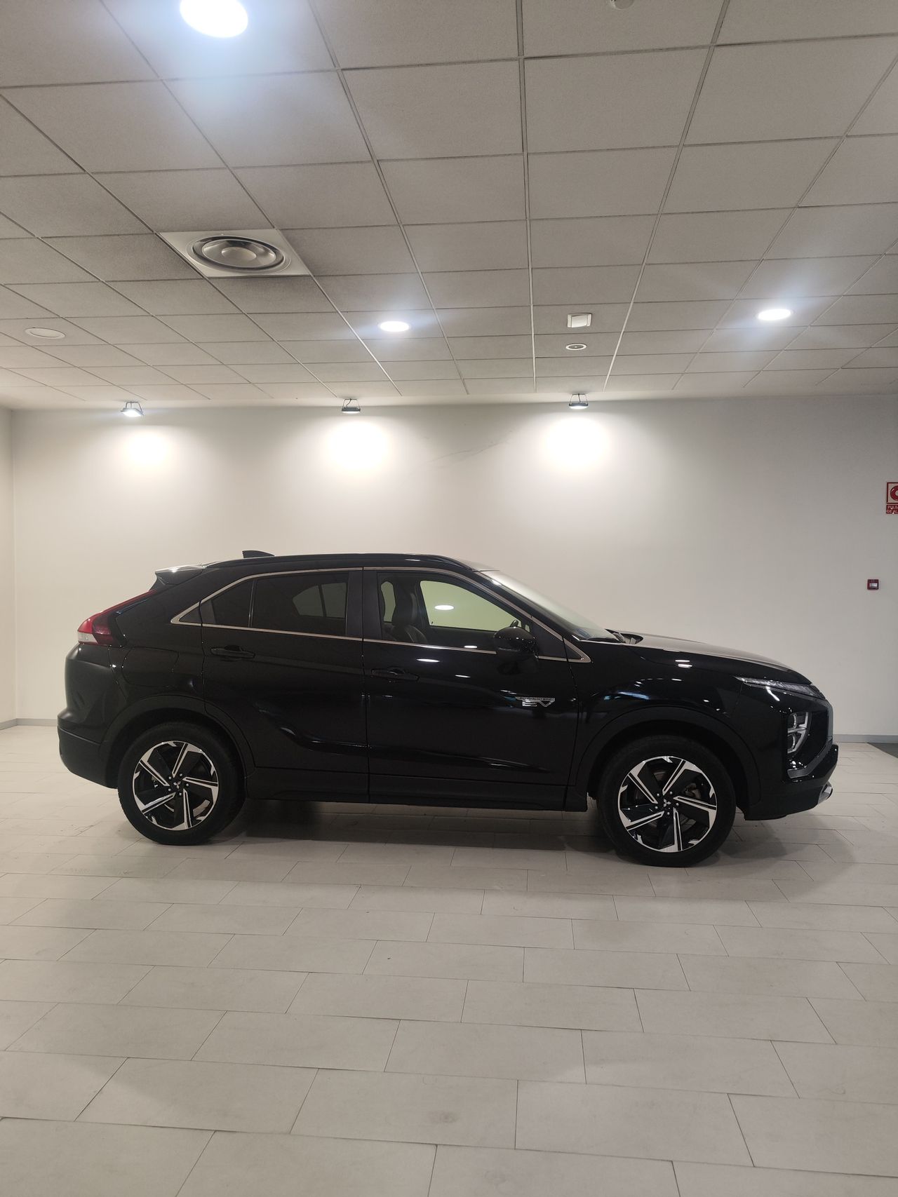 Foto Mitsubishi Eclipse Cross 2