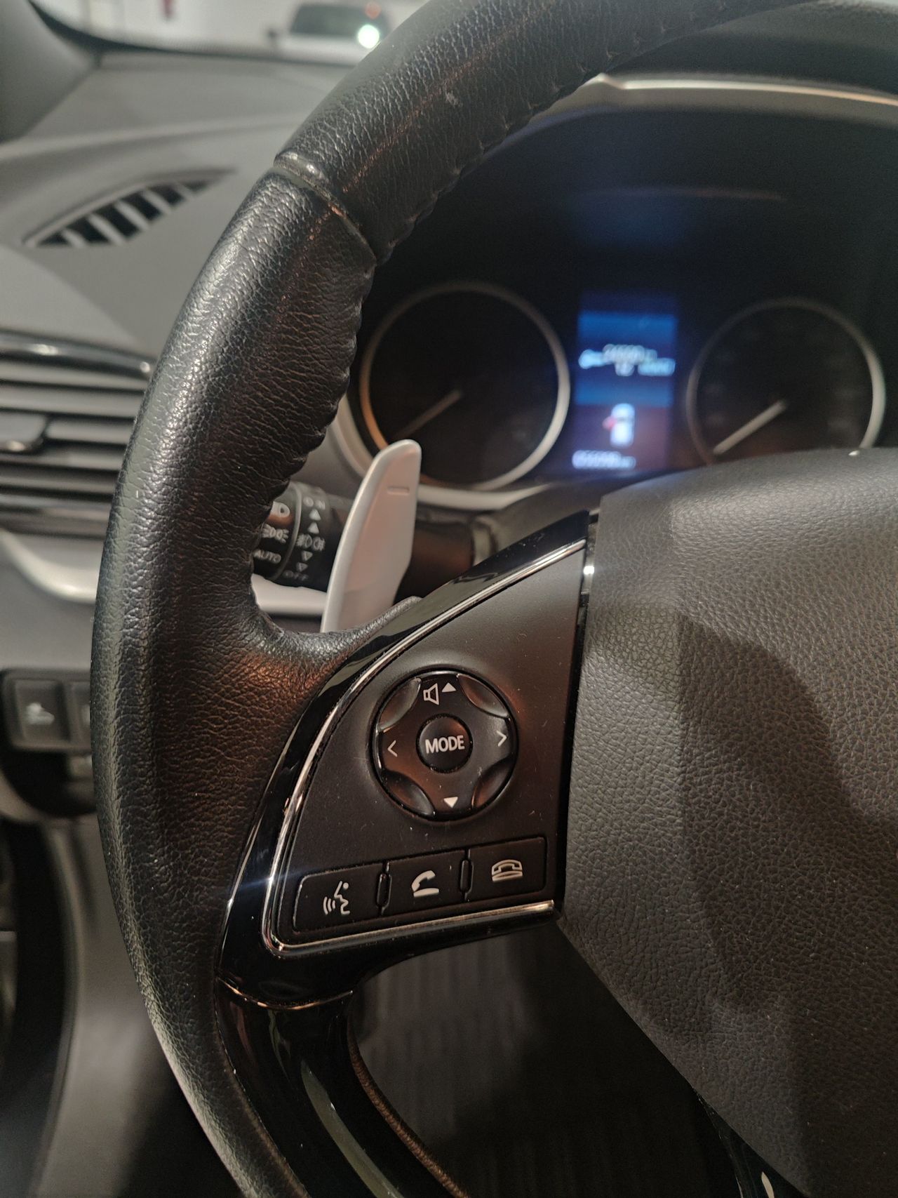Foto Mitsubishi Eclipse Cross 11