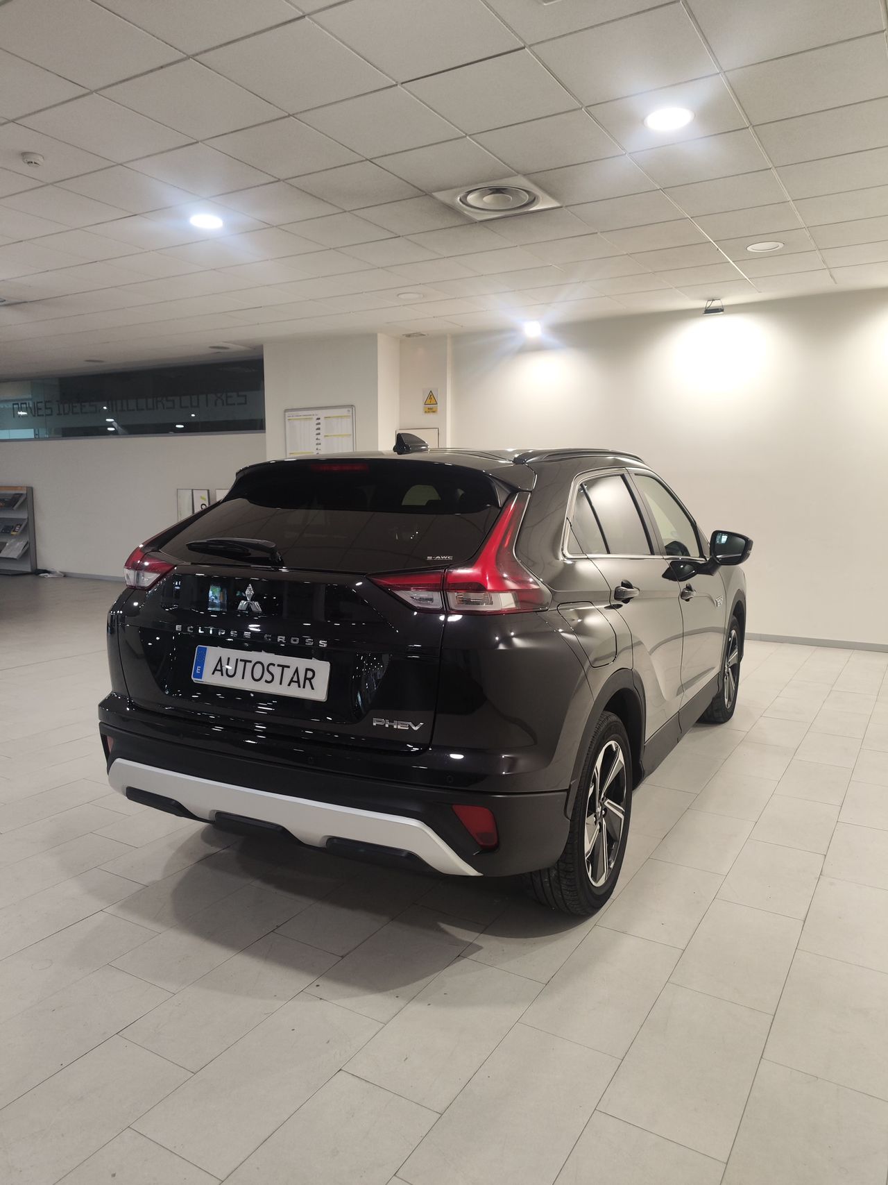 Foto Mitsubishi Eclipse Cross 23