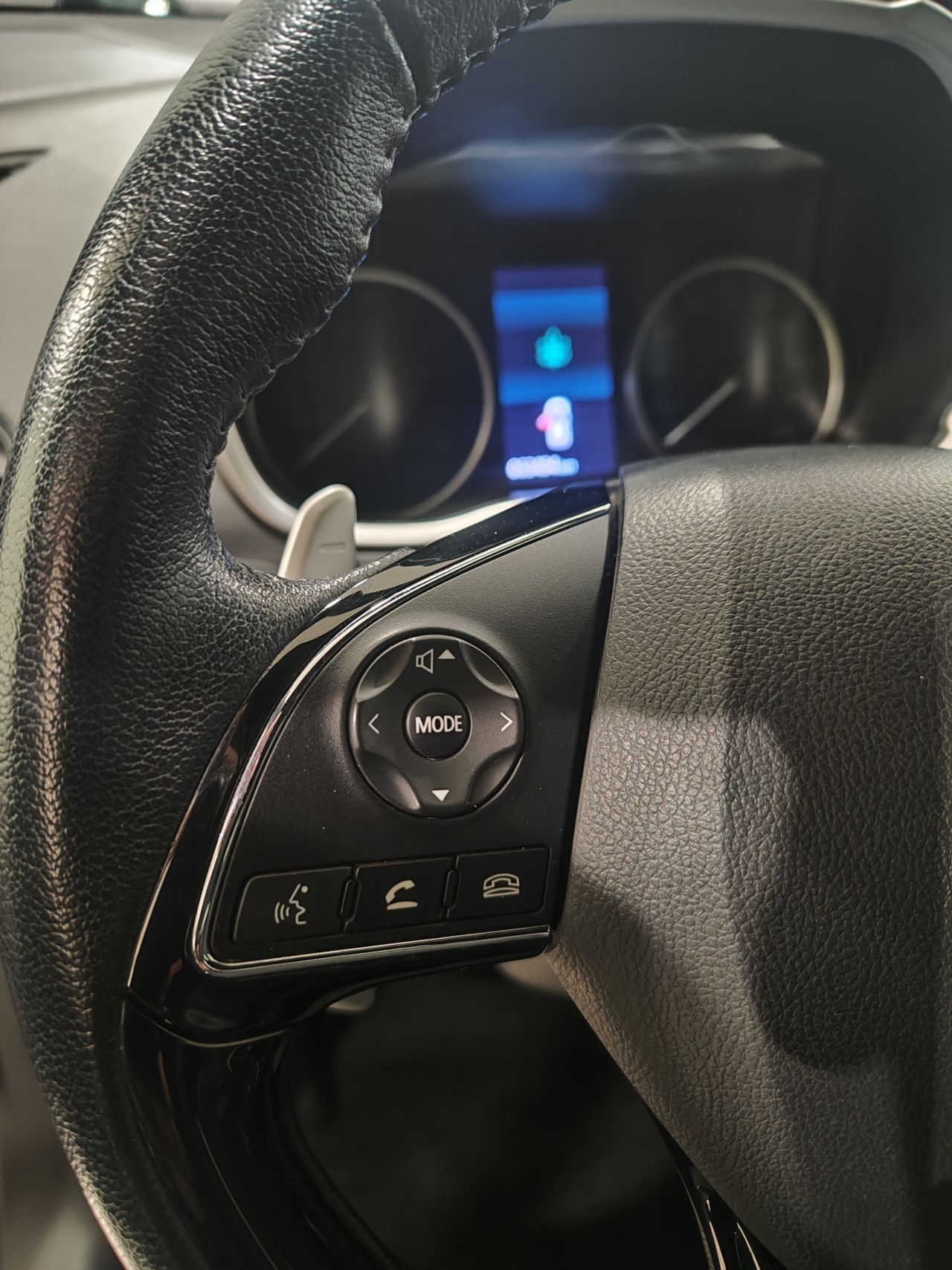 Foto Mitsubishi Eclipse Cross 12