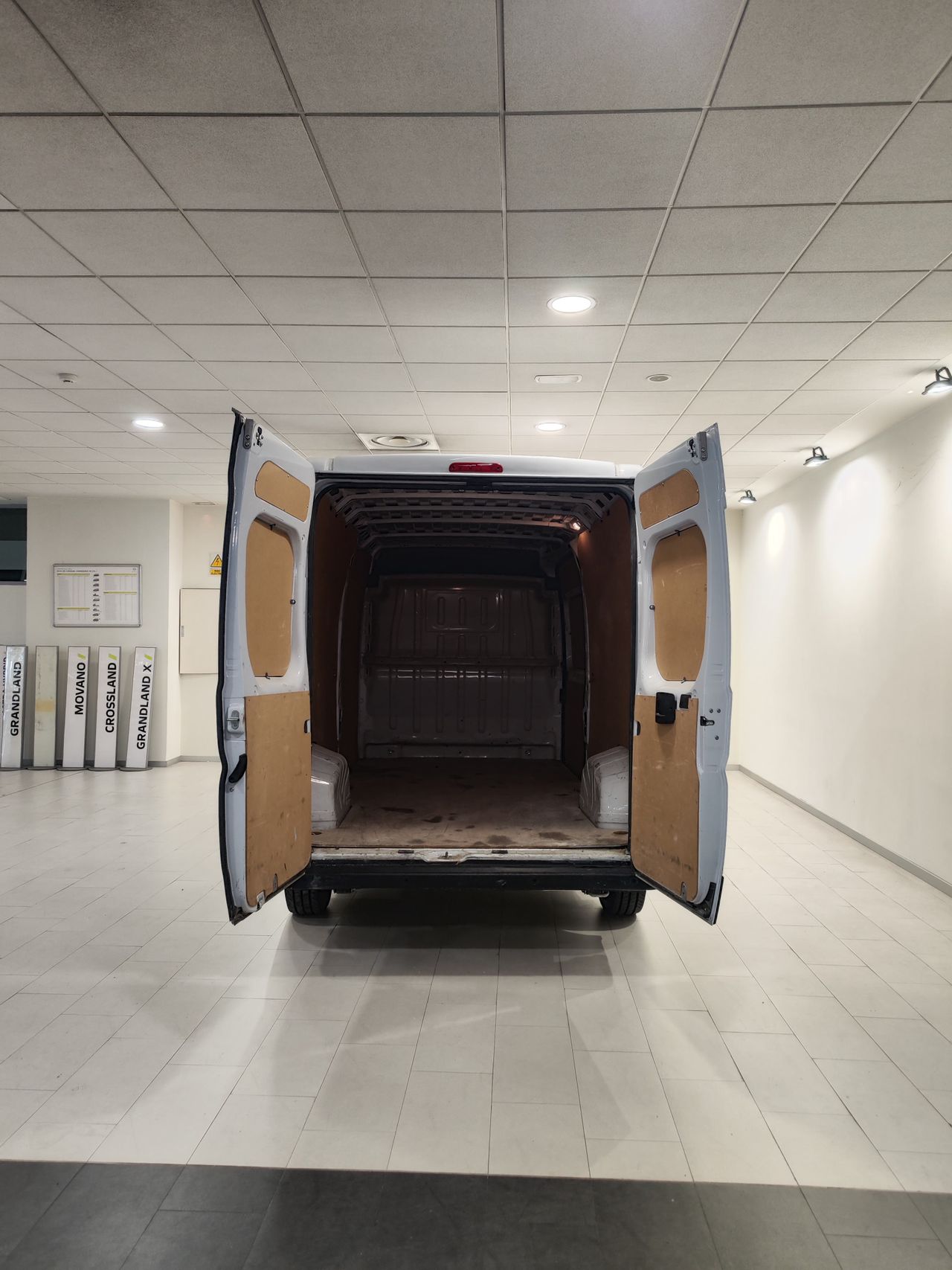 Foto Opel Movano 16