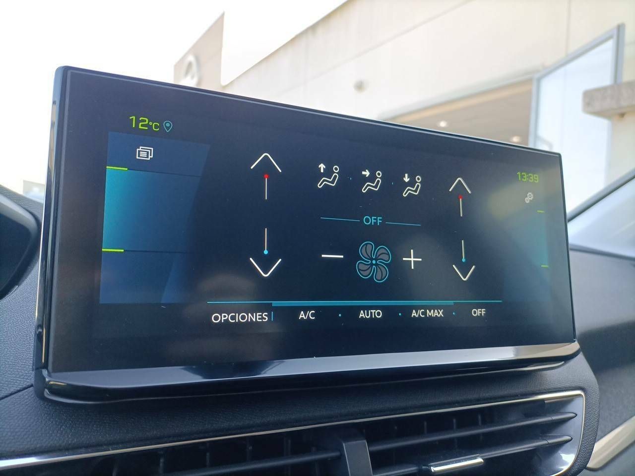 Foto Peugeot 3008 13