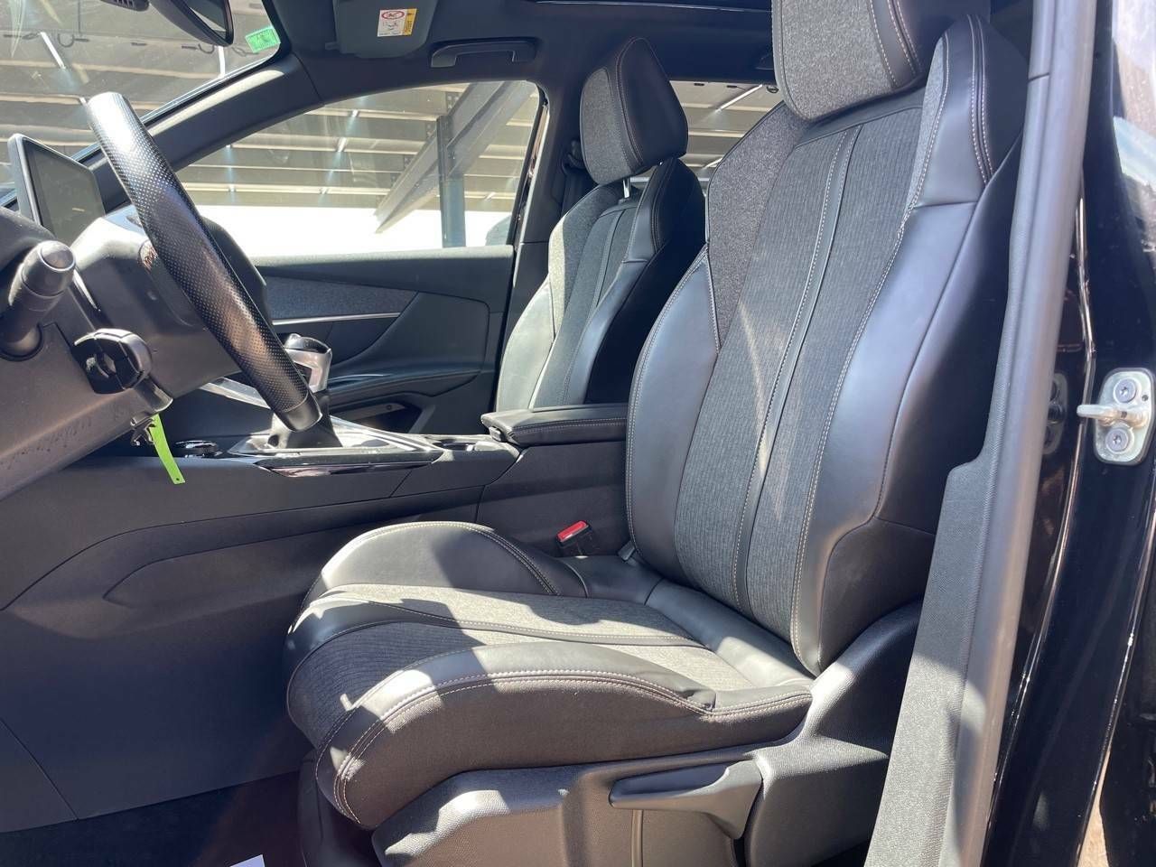 Foto Peugeot 3008 8