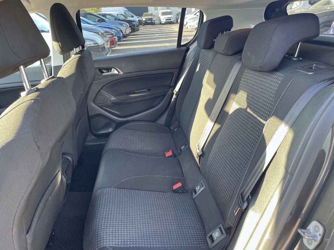 Foto Peugeot 308 10