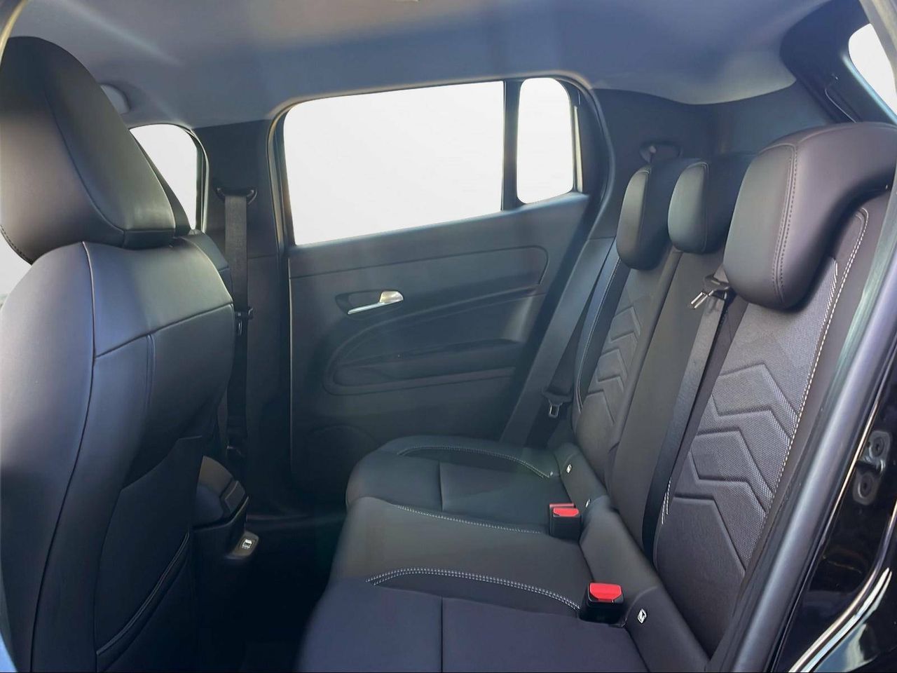 Foto Jeep Avenger 9