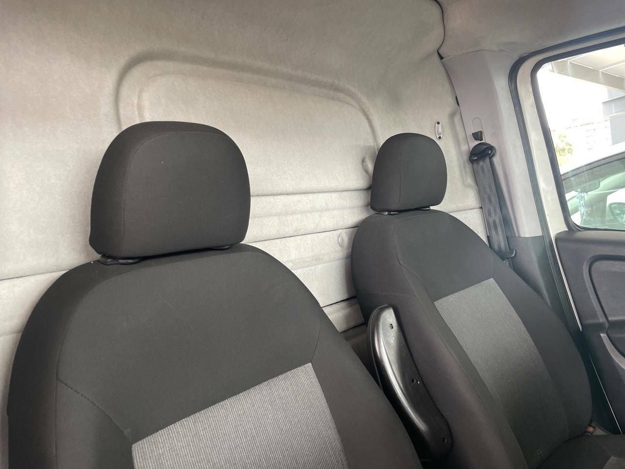 Foto Fiat Doblo 14