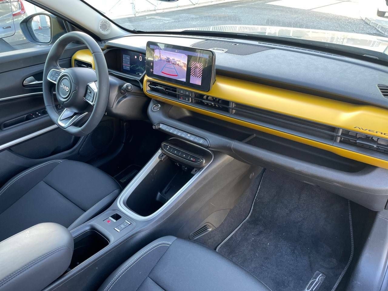 Foto Jeep Avenger 12