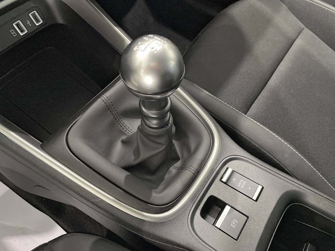 Foto Jeep Avenger 15
