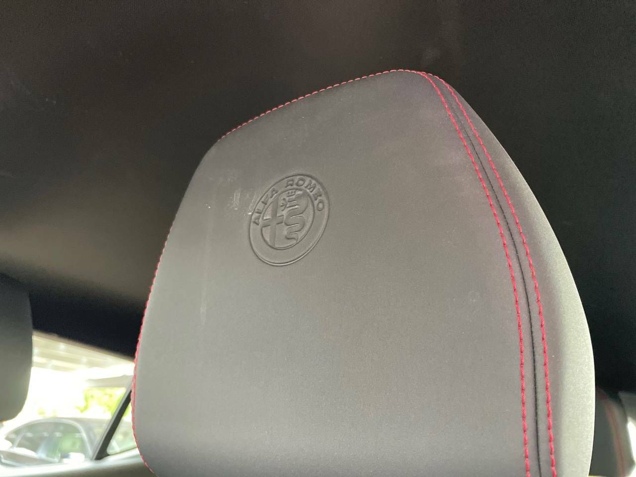 Foto Alfa Romeo Tonale 16