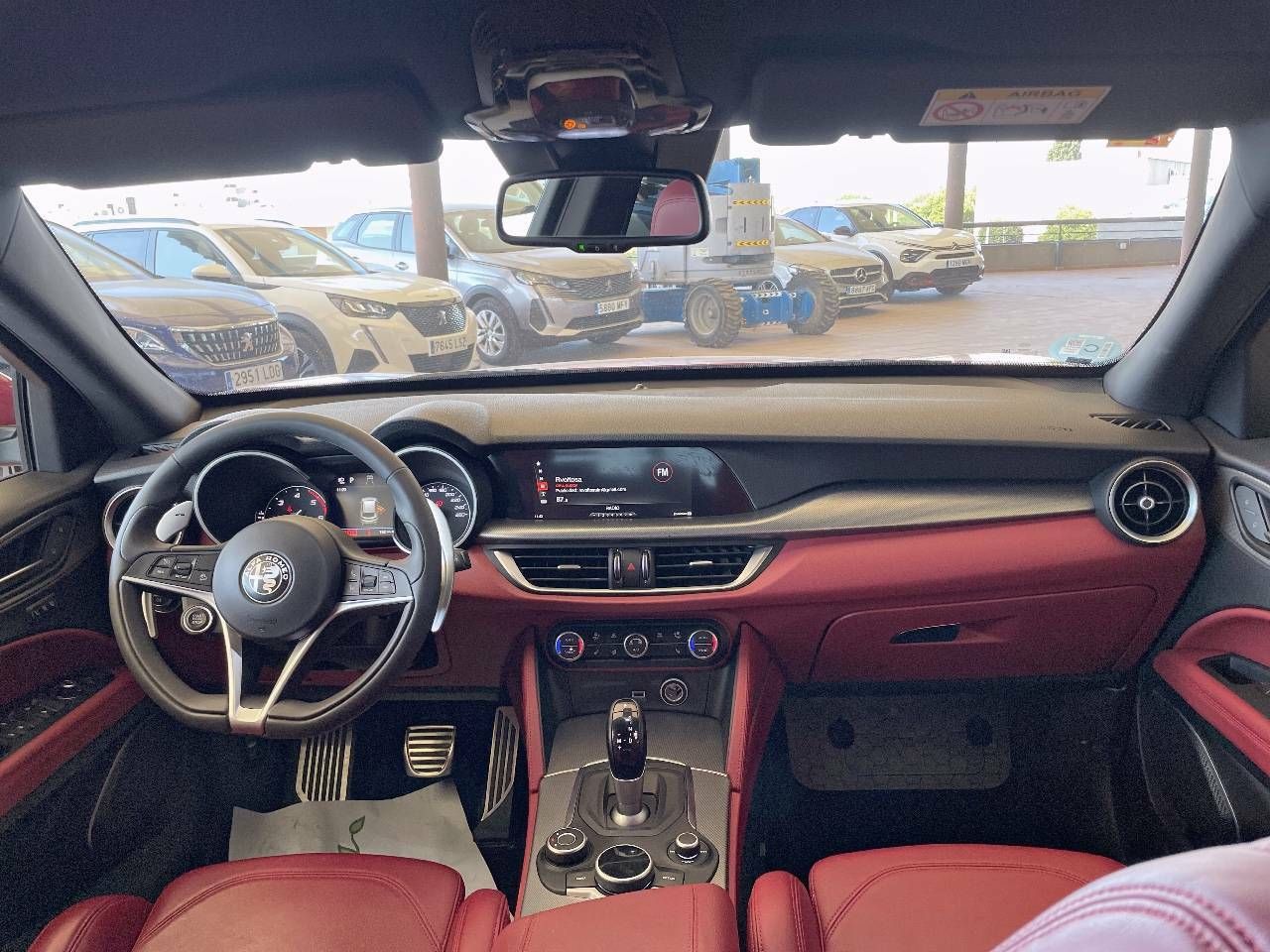 Foto Alfa Romeo Stelvio 8