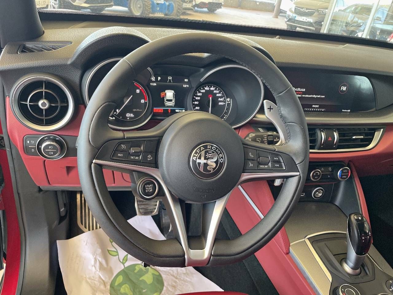 Foto Alfa Romeo Stelvio 12