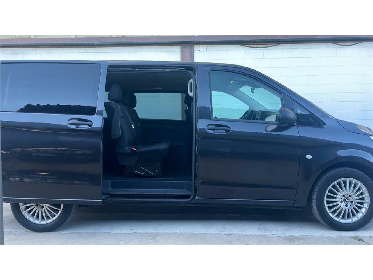 Foto Mercedes-Benz Vito 17