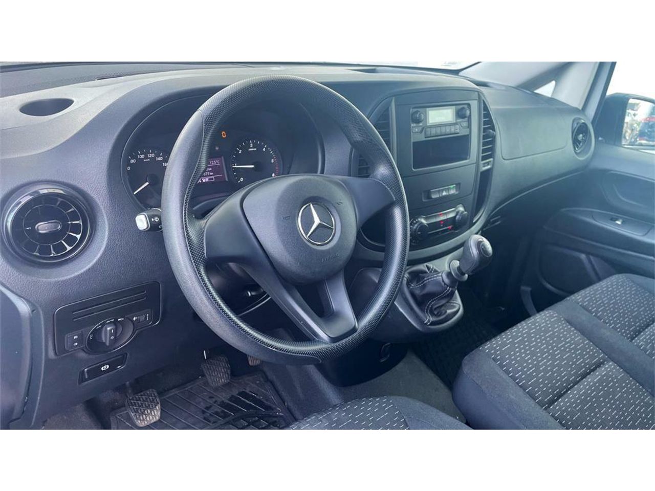 Foto Mercedes-Benz Vito 7