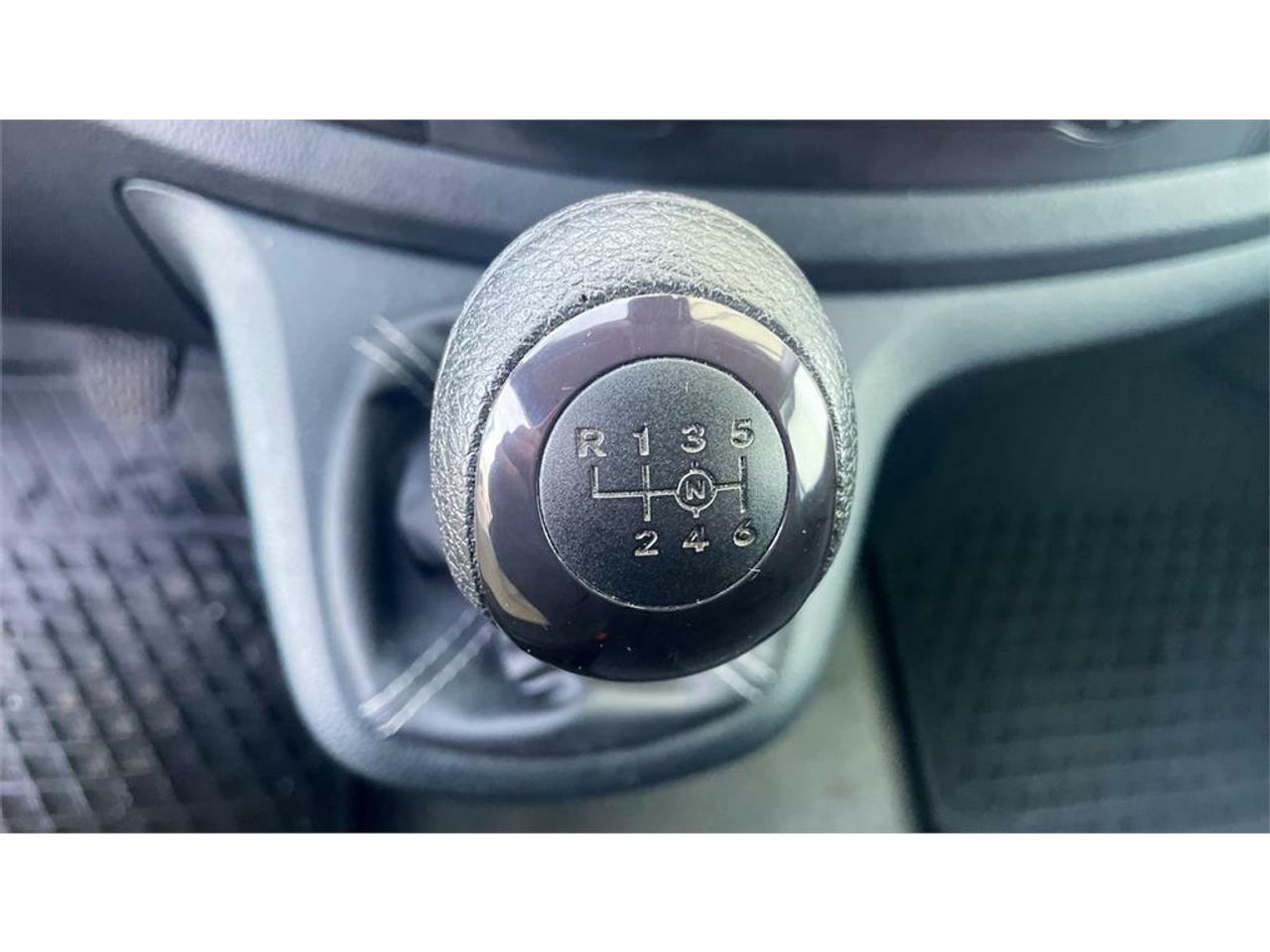 Foto Mercedes-Benz Vito 14