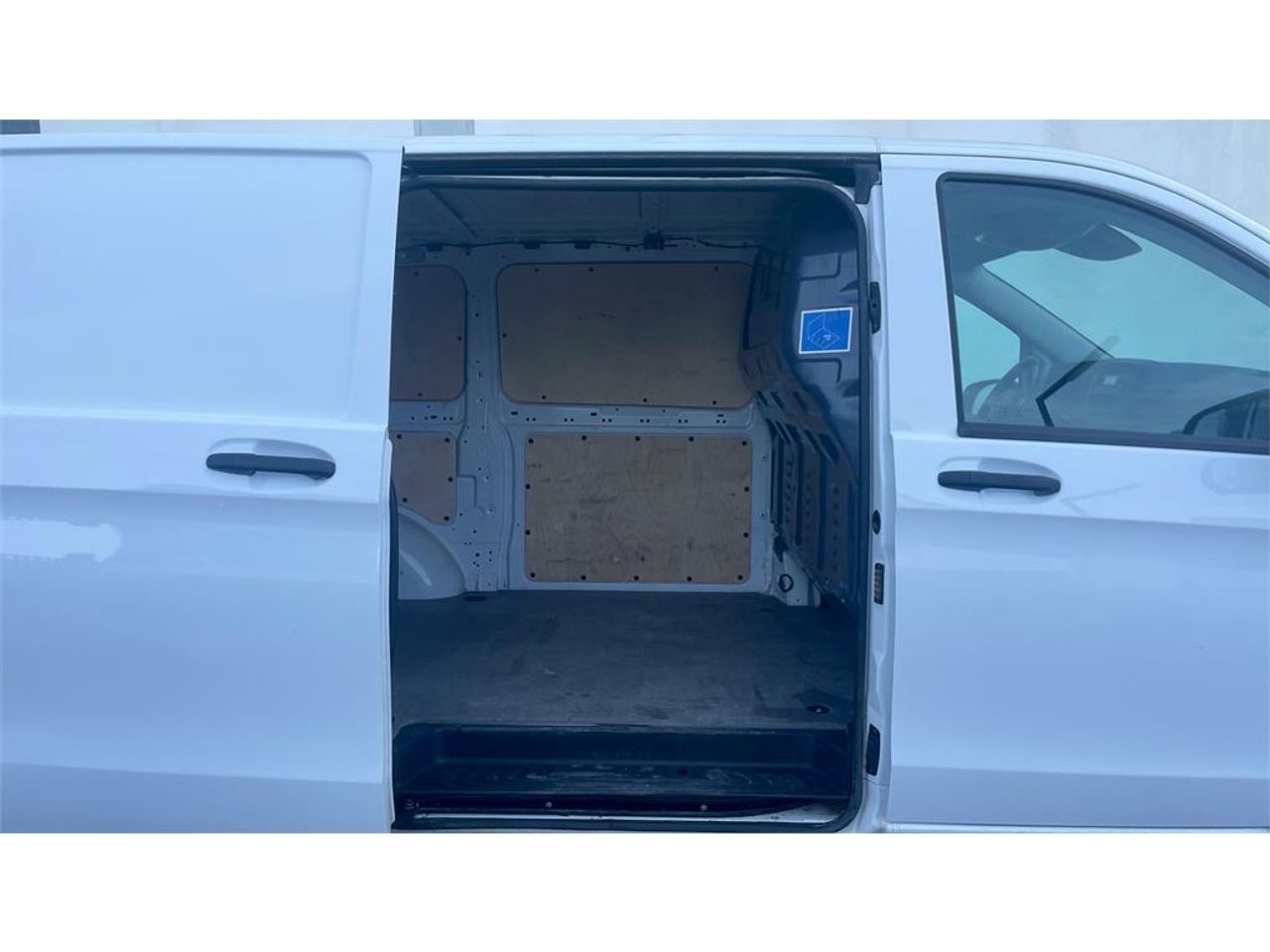 Foto Mercedes-Benz Vito 18